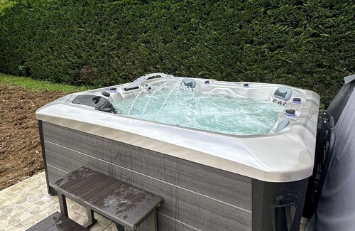 Blois House | A well-deserved rest at La Maison de Cristina Michael after 1 visit to the castles