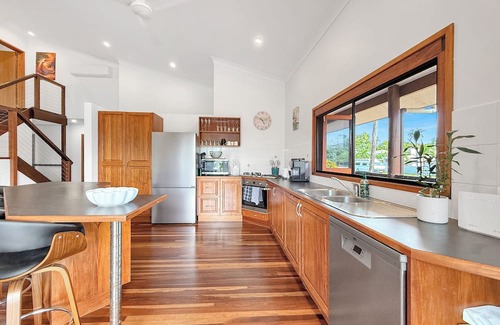 Wongaling Beach House | 105 on Reid