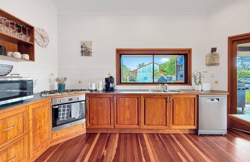 Wongaling Beach House | 105 on Reid