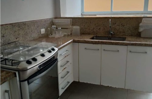 Loteamento Joao Batista Juliao Apartment | Guarujá Enseada Family Apartment 5 minutes from the beach, your pet is welcome.