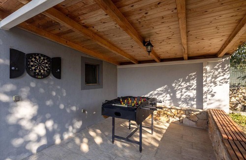 Drnis House | Holiday house Pakovo Selo for 1 - 8 persons with 3 bedrooms - Holiday house