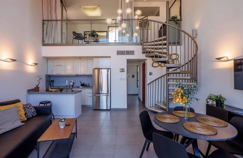 Neve Tzedek Apartment | Mr. Neve Tsedek 2BR Sea-View