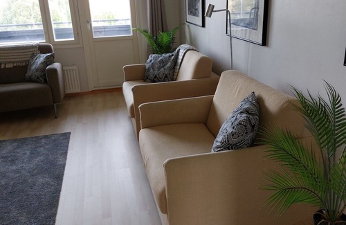 Jyvaskyla Apartment | Spacious apartment with balcony and private parking in the city center.