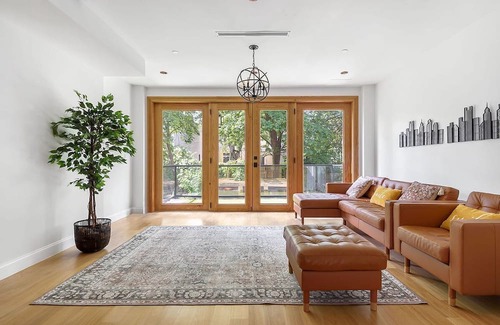 Crown Heights Apartment | Crown Terrace by Rove | Duplex w/Outdoor Spaces