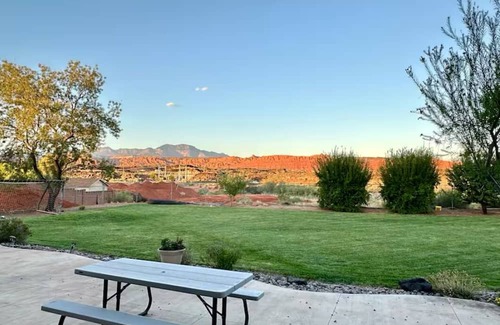 Santa Clara House | Large walk out basement with gorgeous views in tranquil Santa Claran
