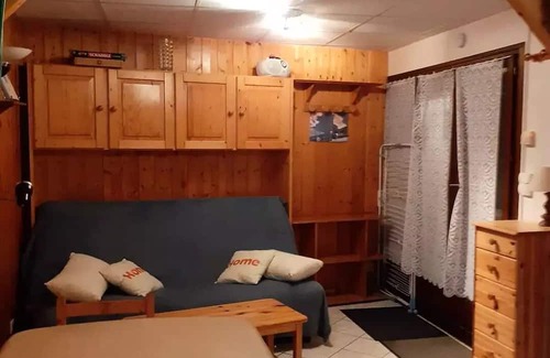 Saint-Jean-d'Arves Apartment | Residence Le Balcon De L'alpe - Apartment 6 people in small condominium near the slopes