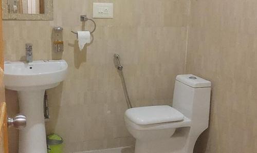 Nishat-Shalimar Hotel | FabHotel Prime Rozan Jaai