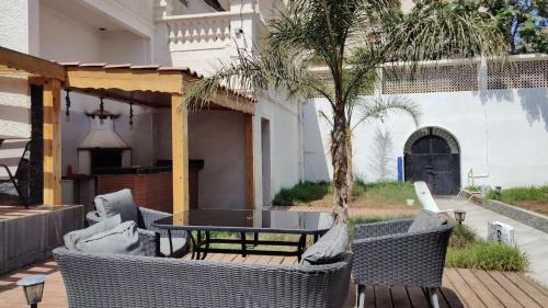Bouisseville House | Villa luxe avec une piscine a louer a Ain el Türck Oran
