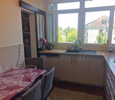 Savigny-sur-Orge Apartment | Appartement équipé, calme et lumineux avec Parking inclus