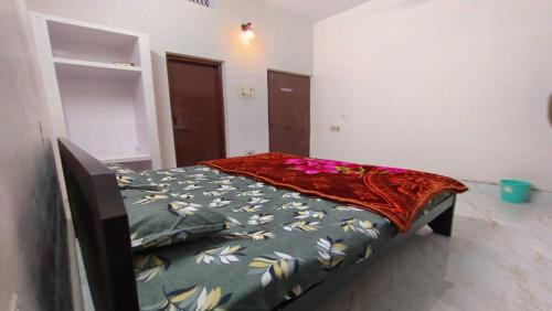 Sigra House | OYO MOON LIGHT