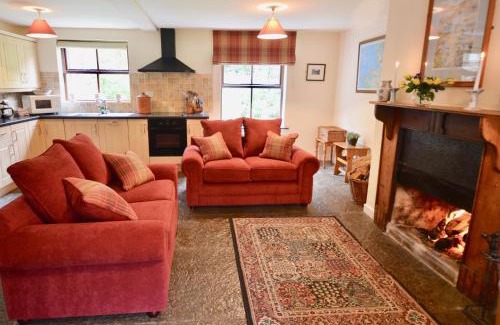 Delphi House | Delphi Lodge Cottages