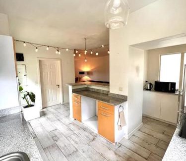 Trianon Apartment | Cosy suite in the heart of Ebene