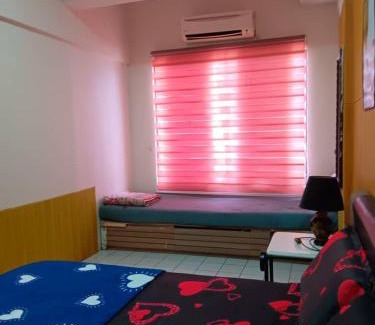Taman Haji Zainal Apartment | Shahmi Adelea Seaview Home Apartment