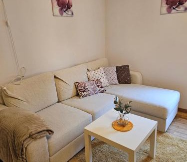 Saeveland House | Guesthouse Karmøy
