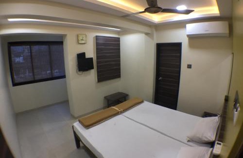 Malad East Hotel | Hotel Shalimar