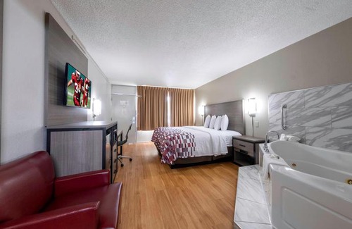 Charlottesville Hotel | Red Roof Inn Charlottesville