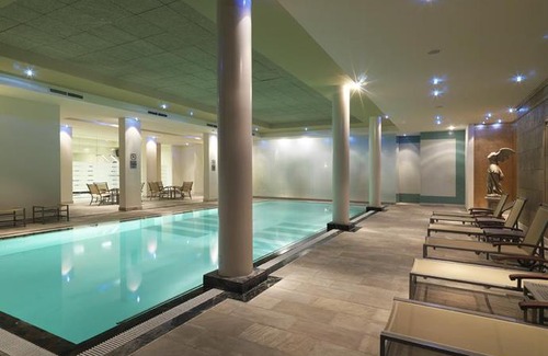 Statiekwartier Hotel | Hyllit Hotel