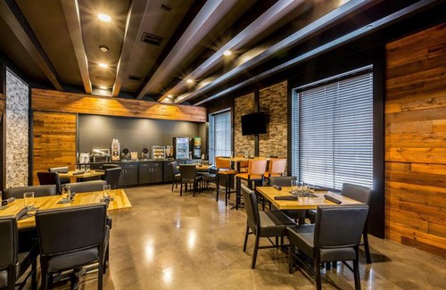 Stevens Point Hotel | Cobblestone Hotel & Suites - Stevens Point