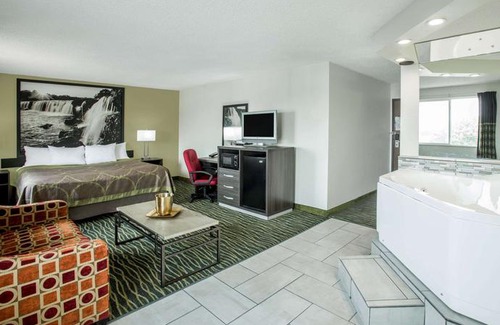 Independence Hotel | Super 8 by Wyndham Independence Kansas City