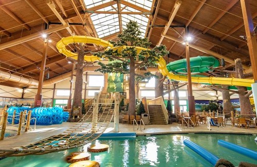 Lake Geneva Hotel | Timber Ridge Lodge and Waterpark