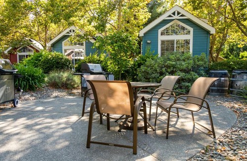 Napa Resort | RiverPointe Napa Valley Resort