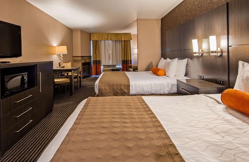 Oakdale Hotel | Best Western PLUS Rama Inn & Suites