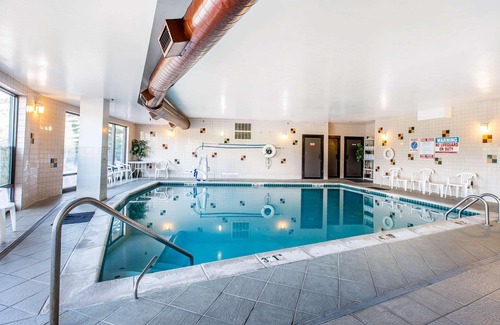 Dillon Hotel | Comfort Suites Summit County