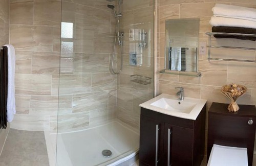Yeovil Apartment | Stylish 2 Bedroom Apartment Yeovil Town Centre