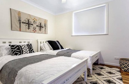 Fingal Bay House | Sounds of Sunshine 2 Downstairs half of House