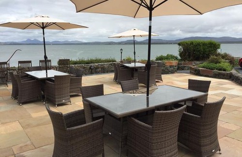 Port Charlotte Hotel | Port Charlotte Hotel