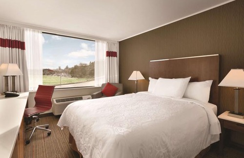 Campbell River Hotel | Coast Discovery Inn