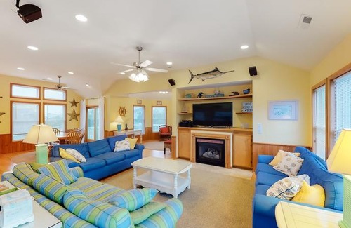 Corolla Light House | Endless Summer 430