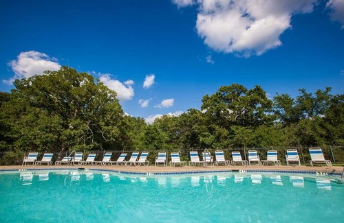 Gordonville Other | Lake Texoma Camping Resort Cabin 4