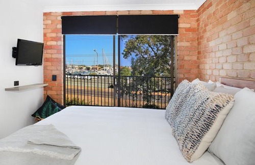 Mooloolaba Apartment | Illawong Apartment 7