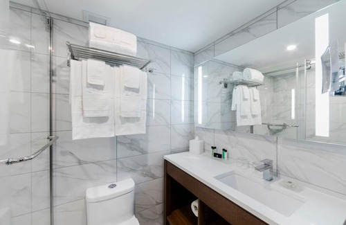 Sherbrooke Hotel | OTL Gouverneur Sherbrooke
