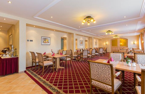 Feldhausen Hotel | Lohmann's Kapeller Hof