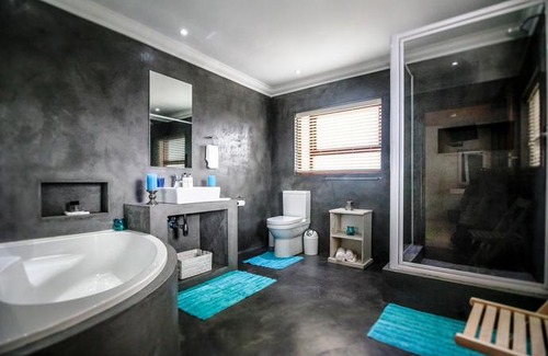 Van Dyks Bay Bed & Breakfast | White Shark Guest House