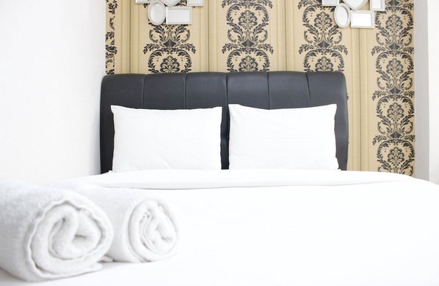 Compact Studio Room at Sudirman Suites Apartment