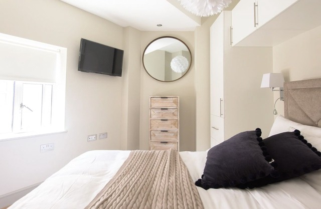 The Soho Loft - Elegant & Modern 1Bdr in Soho