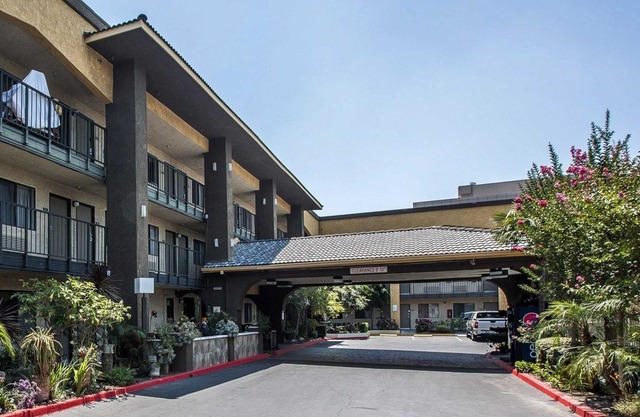 Quality Inn Ontario Airport Convention Center