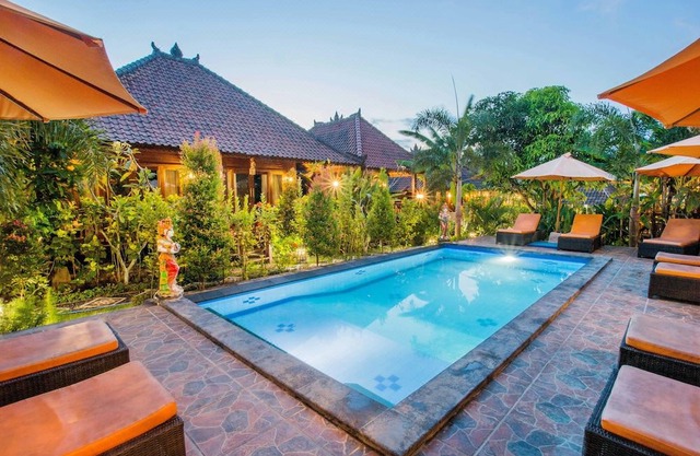 Dinatah Lembongan Villas Bali