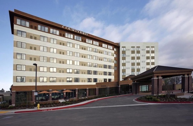 Courtyard by Marriott San Jose Campbell