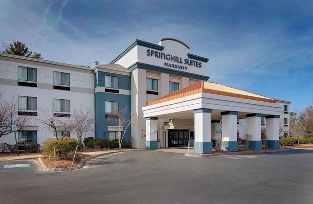 SpringHill Suites Manchester-Boston Regional Airport