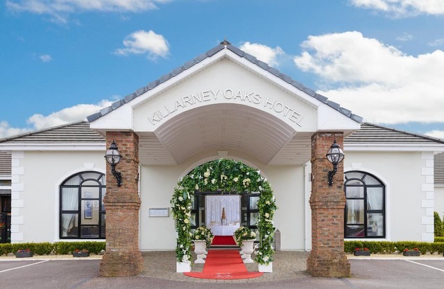 Killarney Oaks Hotel