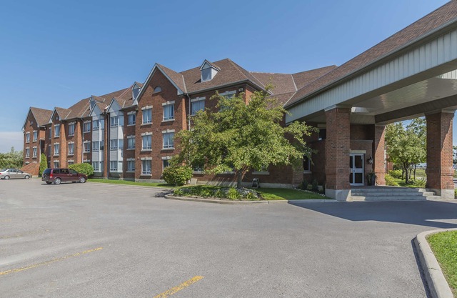 Quality Suites Whitby