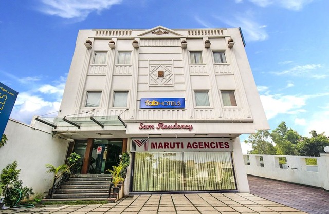 FabHotel Sam Residency Gandhipuram