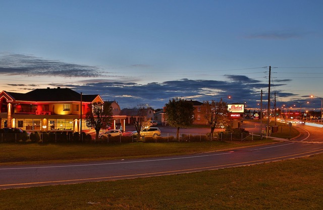 Hotel-Motel Drummond