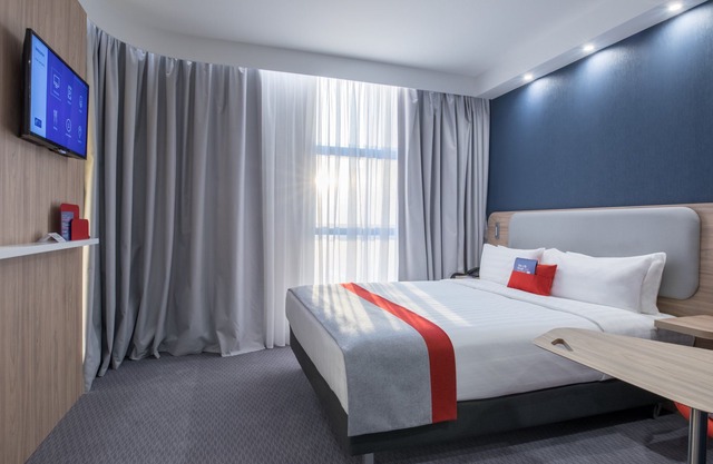 Holiday Inn Express Yerevan, an Ihg Hotel