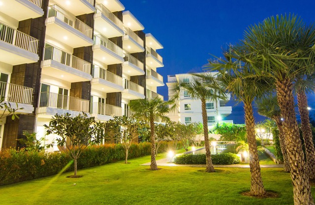 The Sea Condominium A22