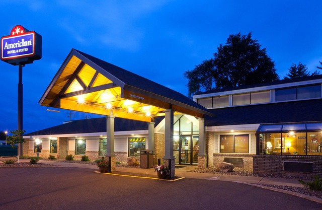 AmericInn by Wyndham Chippewa Falls